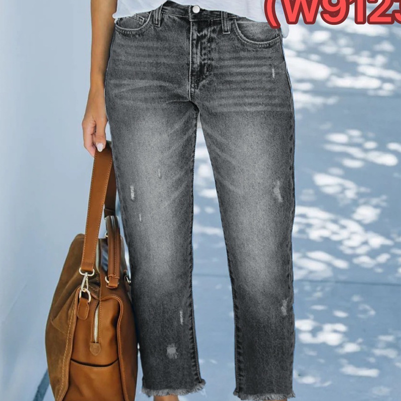 Retro Cropped Straight Leg Jeans
